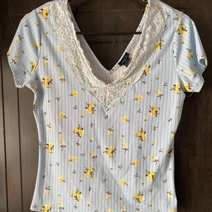 Rue21 Floral Print Tee Size XL